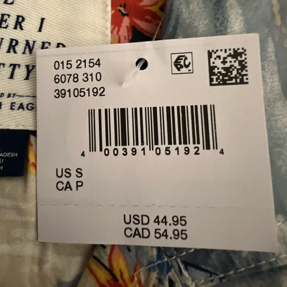 The Summer I Turned Pretty American Eagle Outfitters Button Down Shirt NWT - Picture 5 of 6